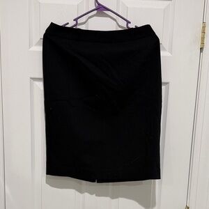 Covington Elegant Black Pencil Skirt